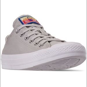 NIB Converse Low Tops
